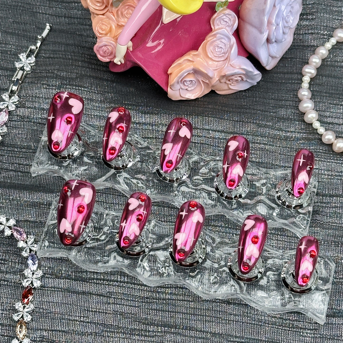 * Gothic Heartbeat | Handmade Press-On Nails | Style No. A044 | Glow-in-the-Dark Pink Heart on Burgundy Chrome