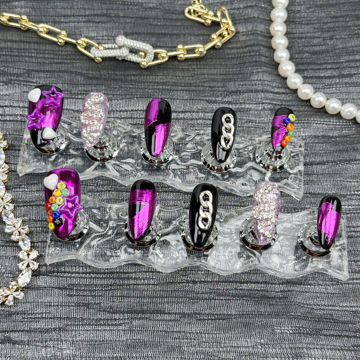 * Cyber Pop | Handmade Press-On Nails | Style No. A045 | Metallic Pink + Chains + Stars + Beads