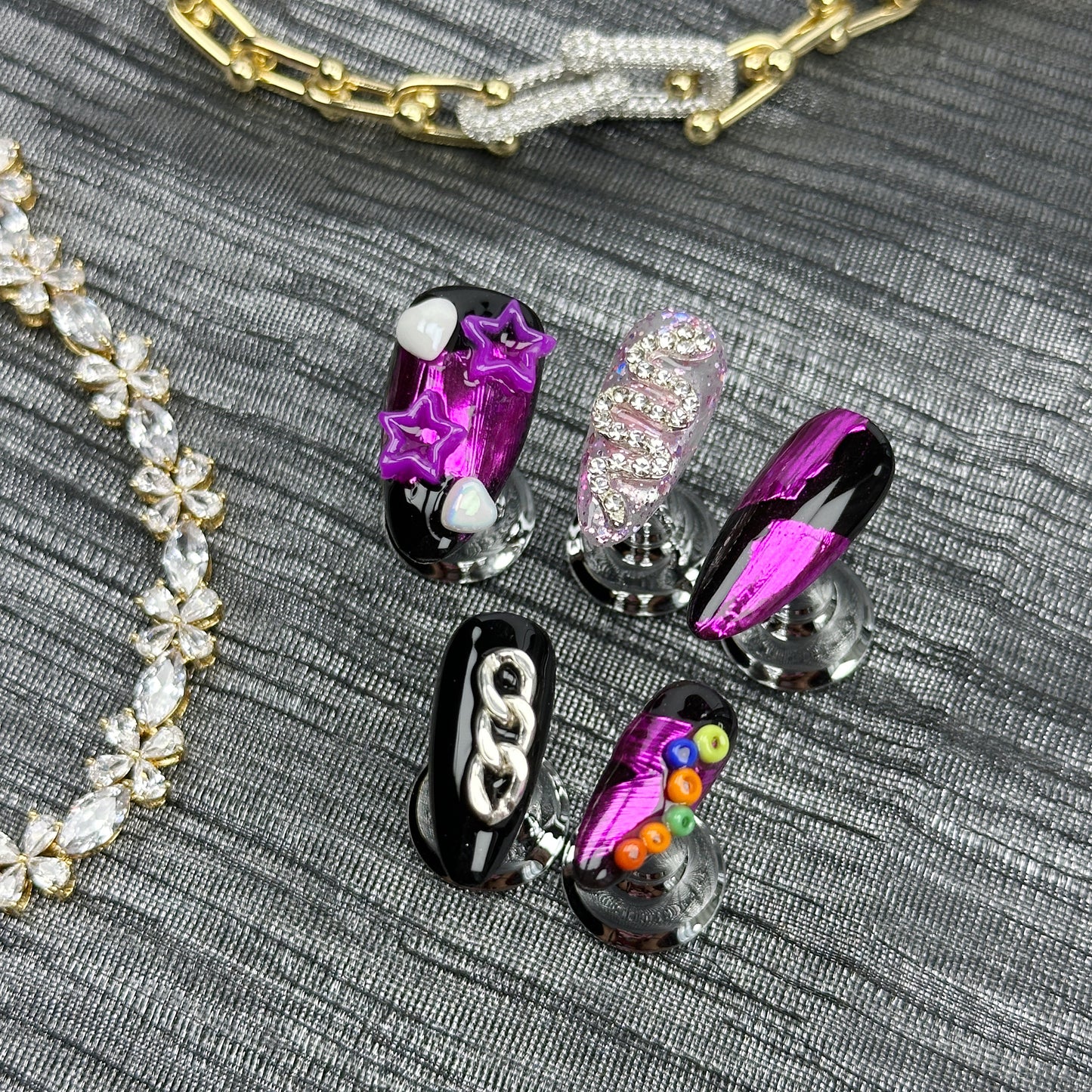 * Cyber Pop | Handmade Press-On Nails | Style No. A045 | Metallic Pink + Chains + Stars + Beads