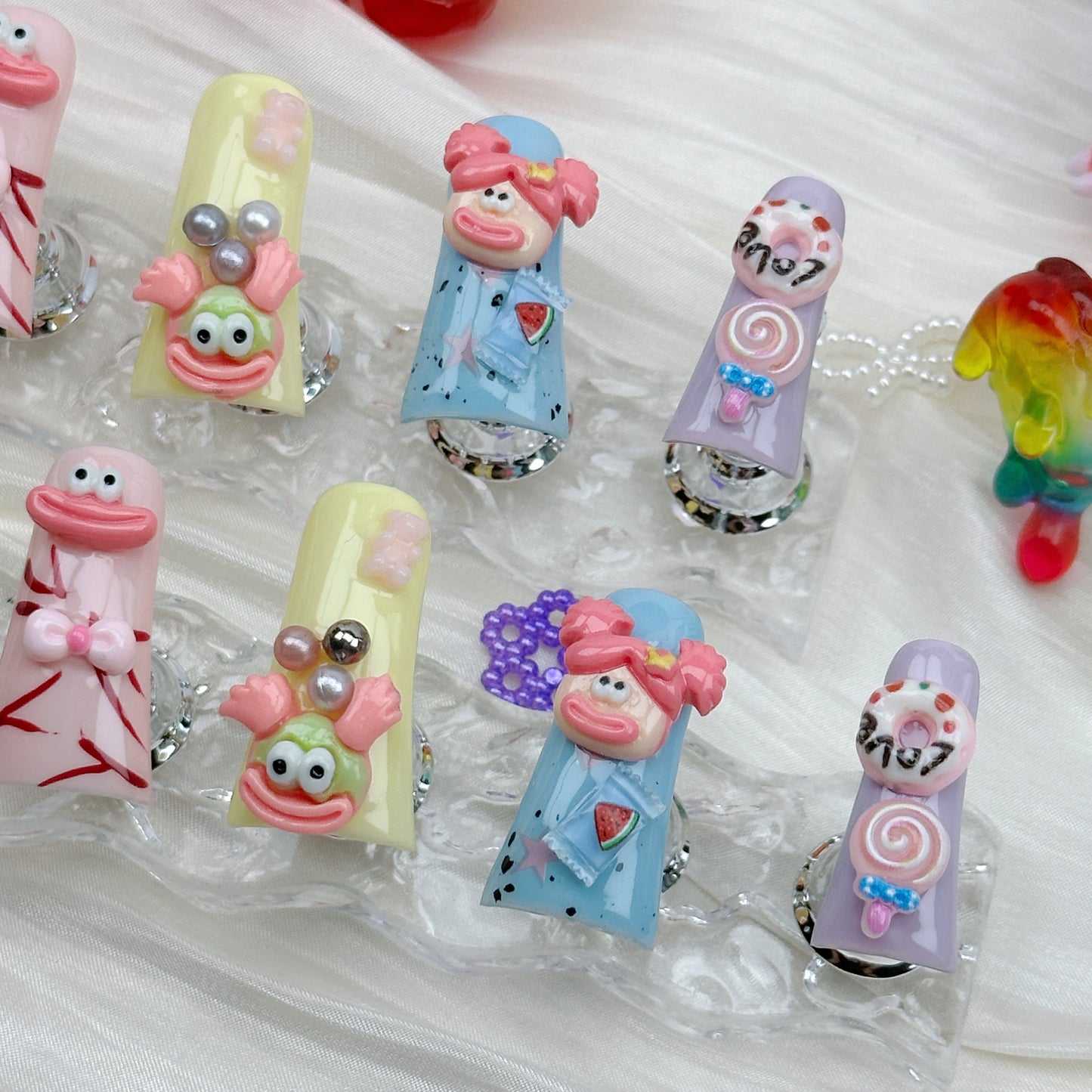 Sunset Seashell | Handmade Press-On Nails | Style No. A007 | Iridescent Chrome, Mermaid Vibe, Reusable Nail Set