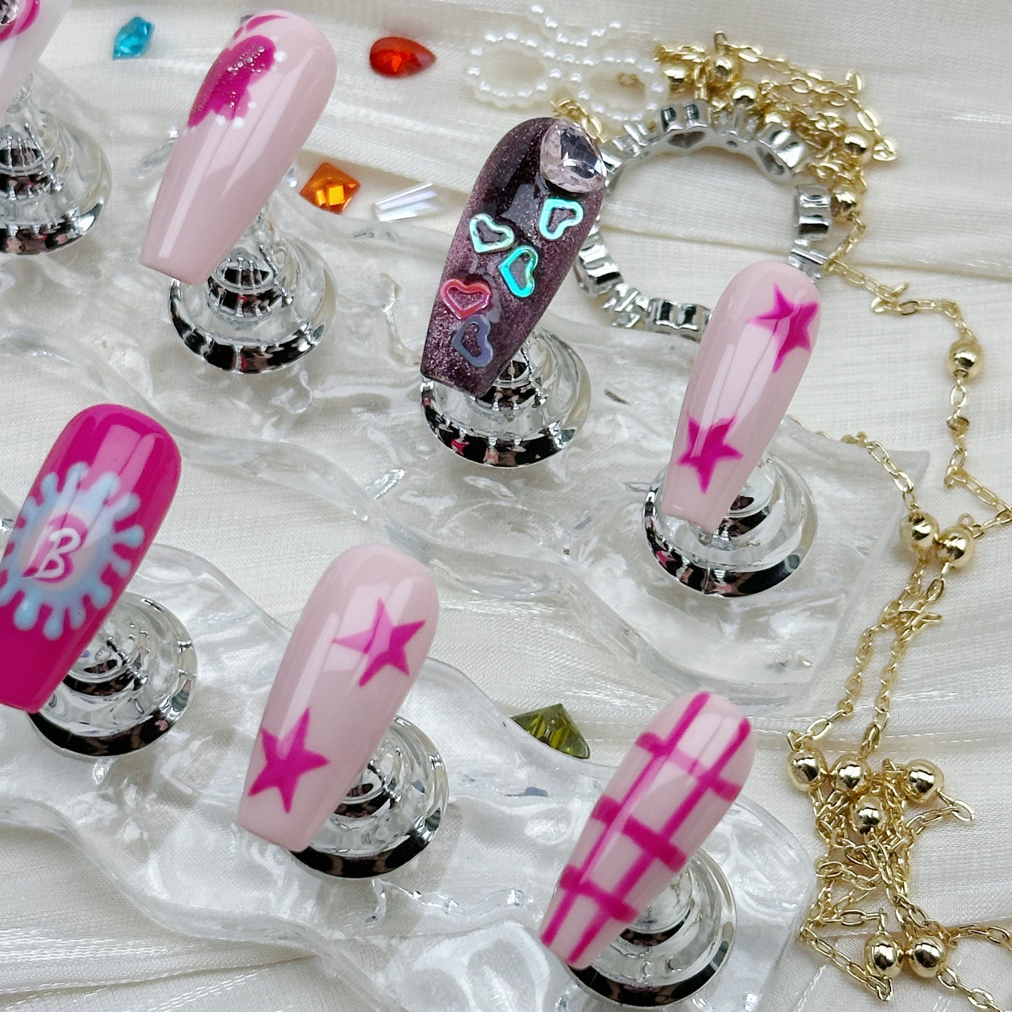 Barbiecore Pop | Handmade Press-On Nails | Style No. G082 | Hot Pink & Nude, Graphic Hearts & Stars, Reusable Y2K-Inspired Nail Set