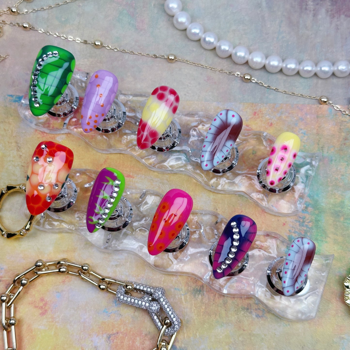 Monster Pop | Handmade Press-On Nails | Style No. G006| Bold Color Mix, Claw-Inspired Design, Reusable Artistic Nail Set