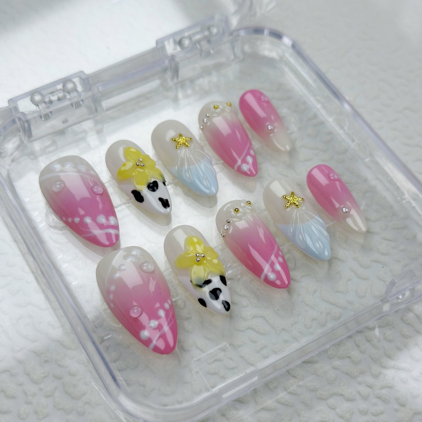 Pastel Blossom | Handmade Press-On Nails | Style No. A003 | Soft Gradient, Floral Design, Reusable Nails