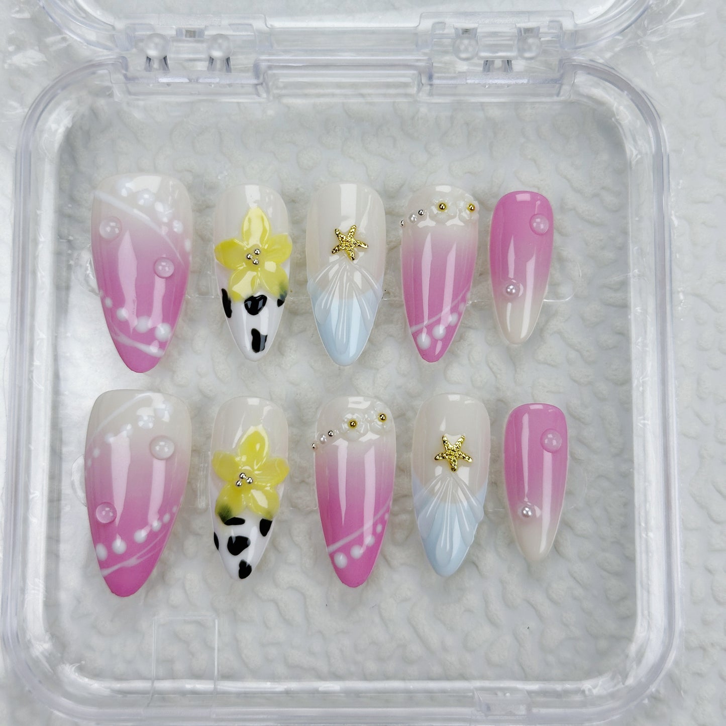 Pastel Blossom | Handmade Press-On Nails | Style No. A003 | Soft Gradient, Floral Design, Reusable Nails
