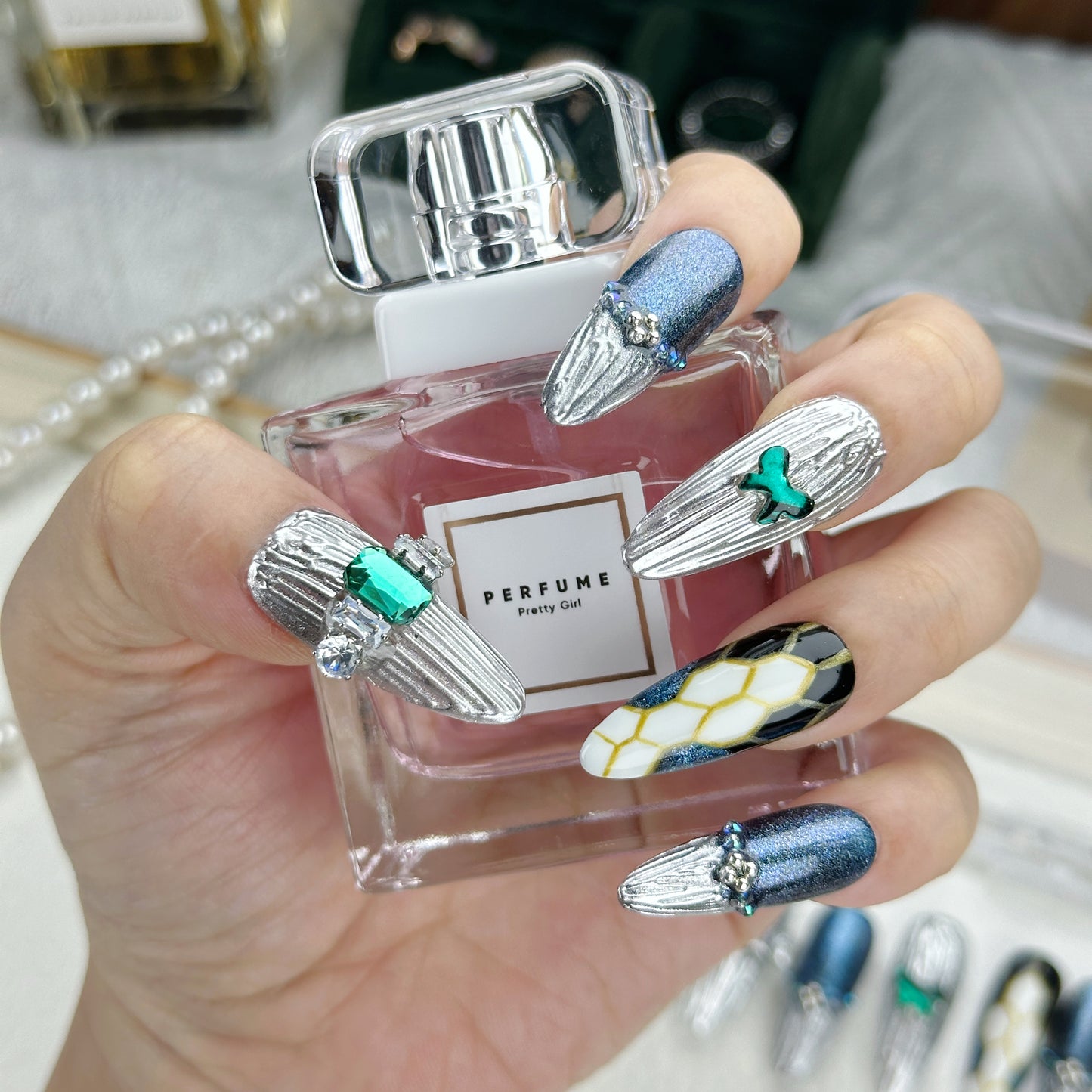 Cyber Serpent | Handmade Press-On Nails | Style No. G140| Metallic Silver Texture, Emerald Gemstone, Snake Print, Reusable Nail Set