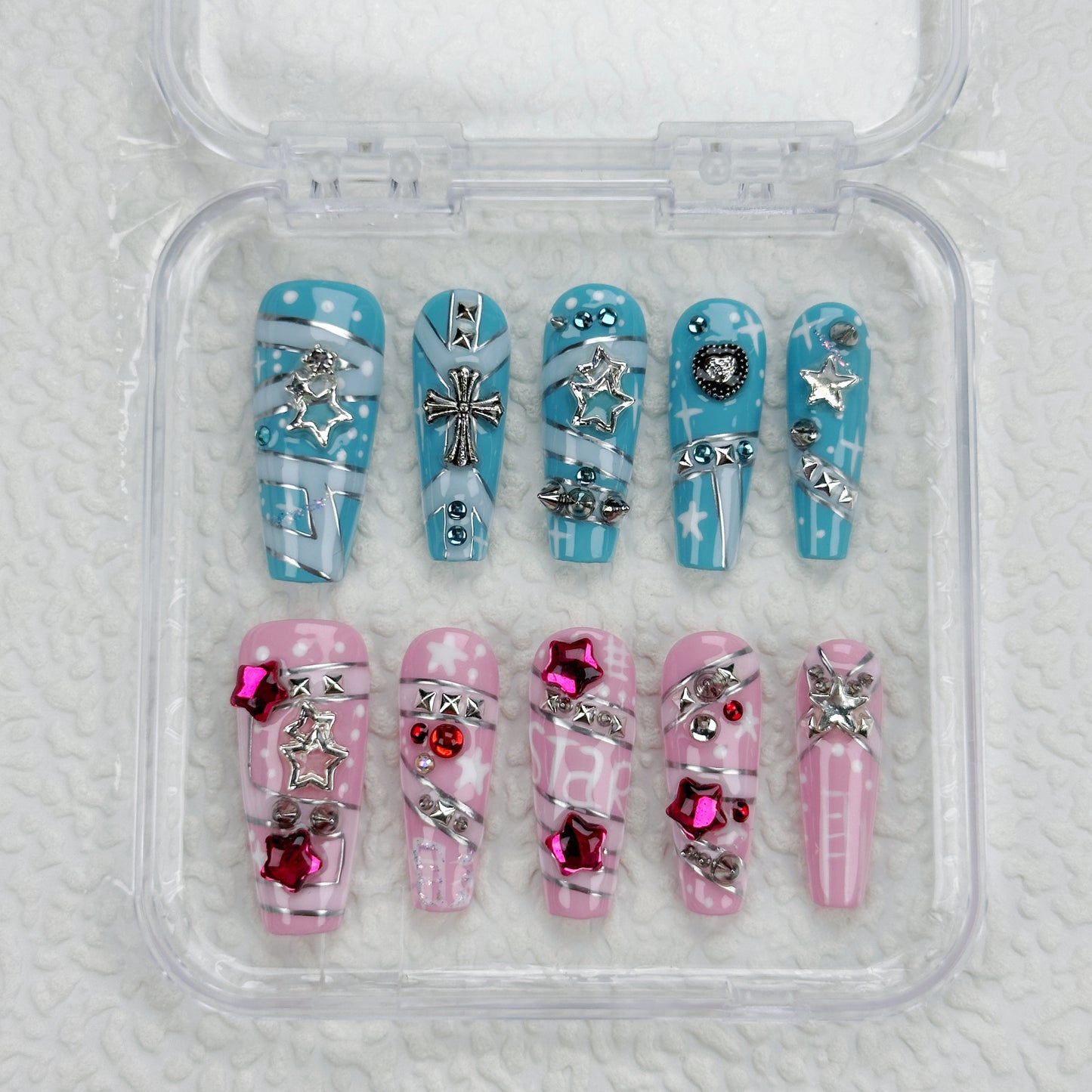 Star Riot | Handmade Press-On Nails | Style No. G117| Blue & Pink Plaid Base, Chain Stars & Rhinestones, Reusable Punk Kawaii Nail Set
