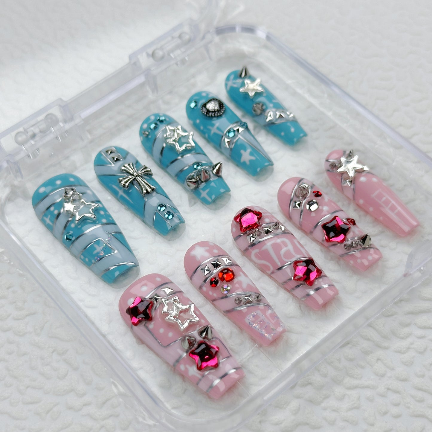 Star Riot | Handmade Press-On Nails | Style No. G117| Blue & Pink Plaid Base, Chain Stars & Rhinestones, Reusable Punk Kawaii Nail Set