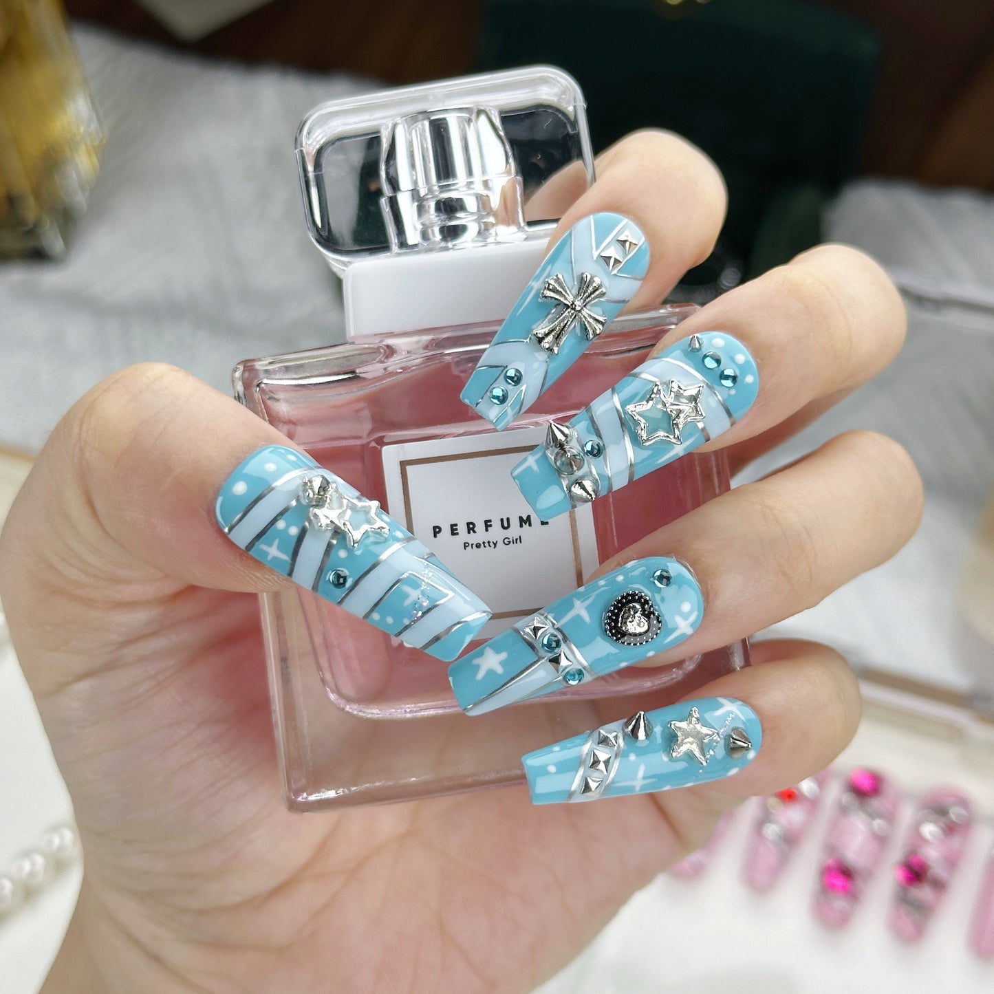 Star Riot | Handmade Press-On Nails | Style No. G117| Blue & Pink Plaid Base, Chain Stars & Rhinestones, Reusable Punk Kawaii Nail Set