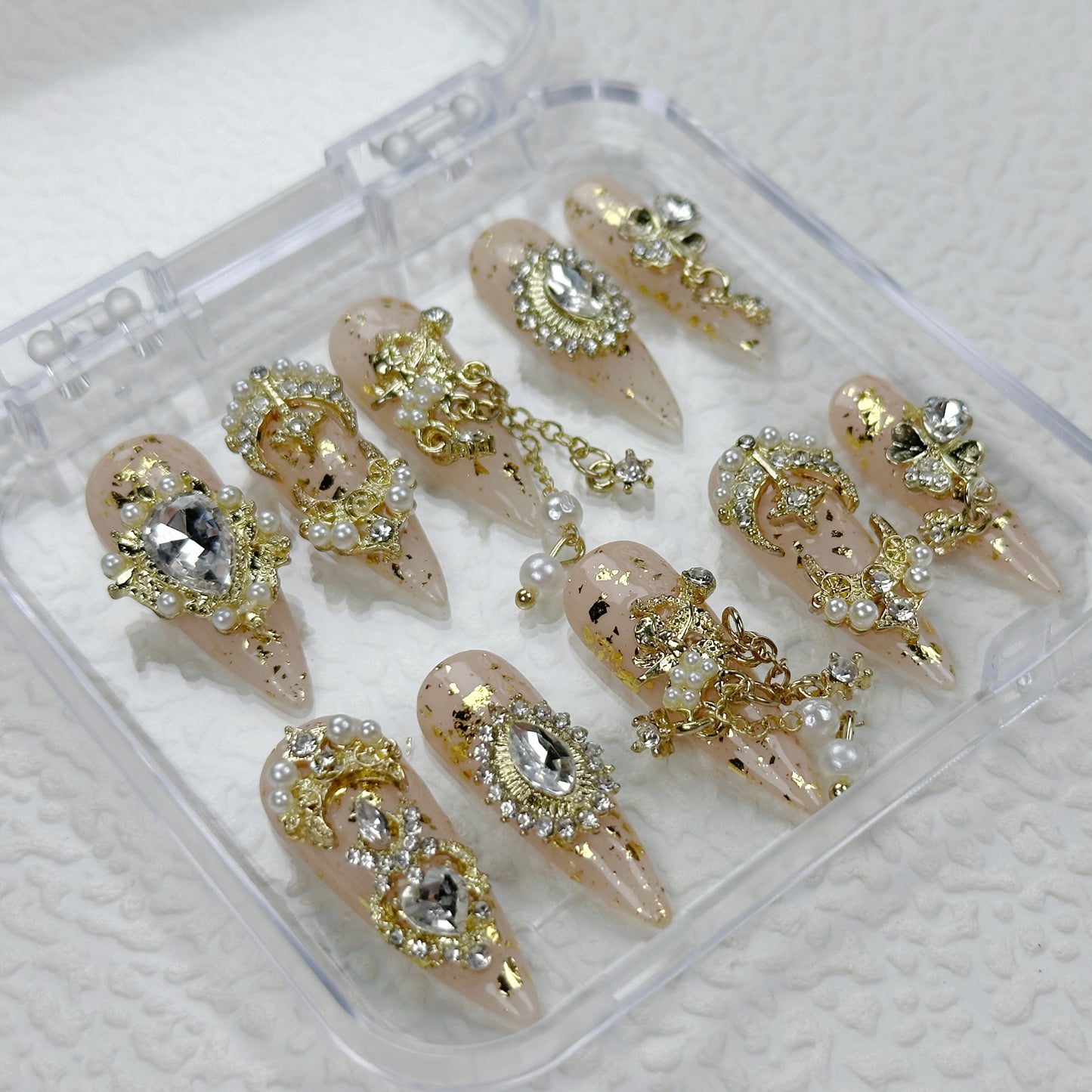 Royal Gem | Handmade Press-On Nails | Style No. A038| Nude Glitter Base, 3D Gold Chains & Rhinestones, Reusable Luxury Nail Set