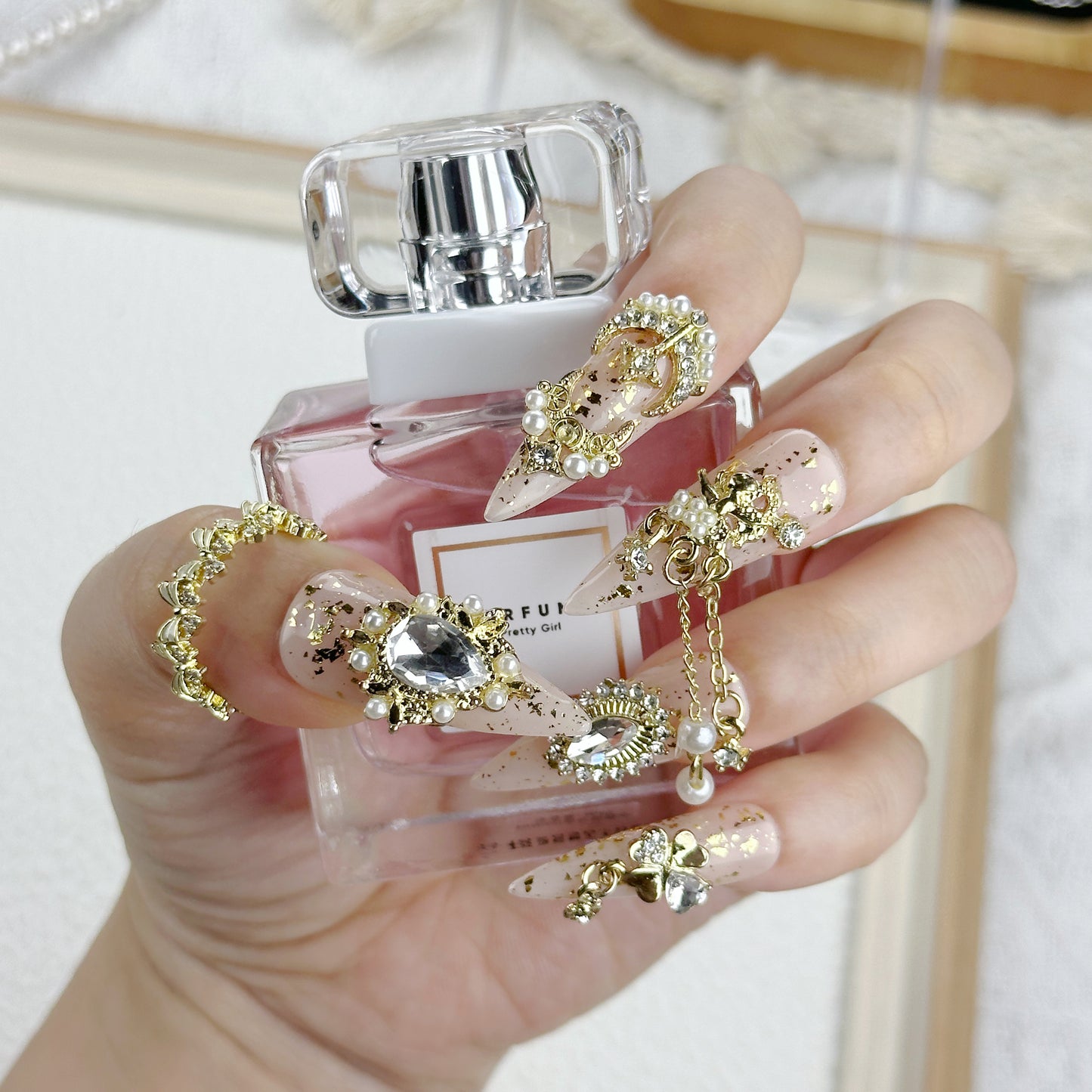 Royal Gem | Handmade Press-On Nails | Style No. A038| Nude Glitter Base, 3D Gold Chains & Rhinestones, Reusable Luxury Nail Set